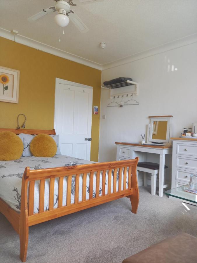 إينفيرنيس The Kemps Guest House المظهر الخارجي الصورة